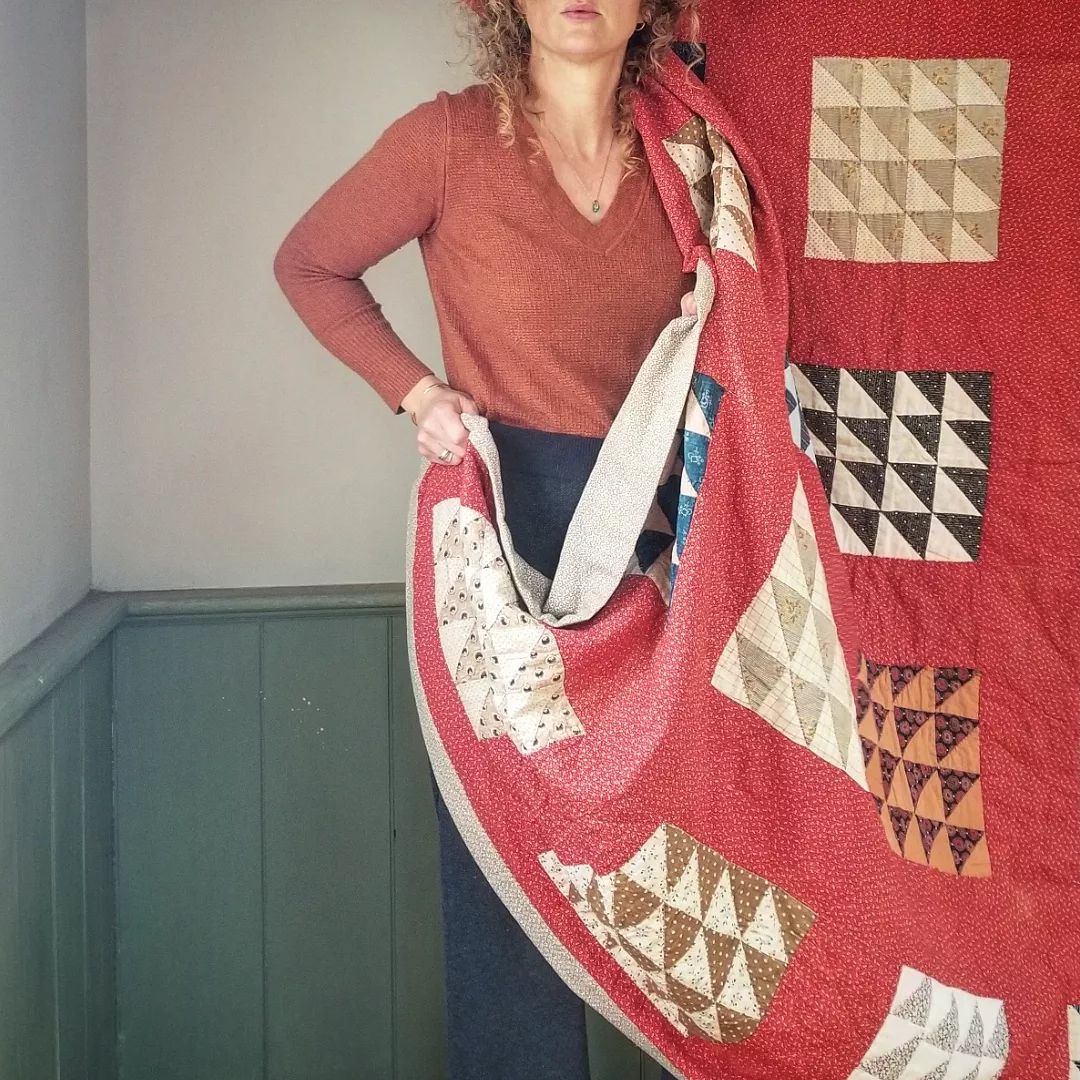 Mosaic/Triangle Tiles Quilt