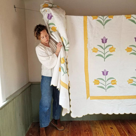 Set of 2 1931 Tulip Quilts