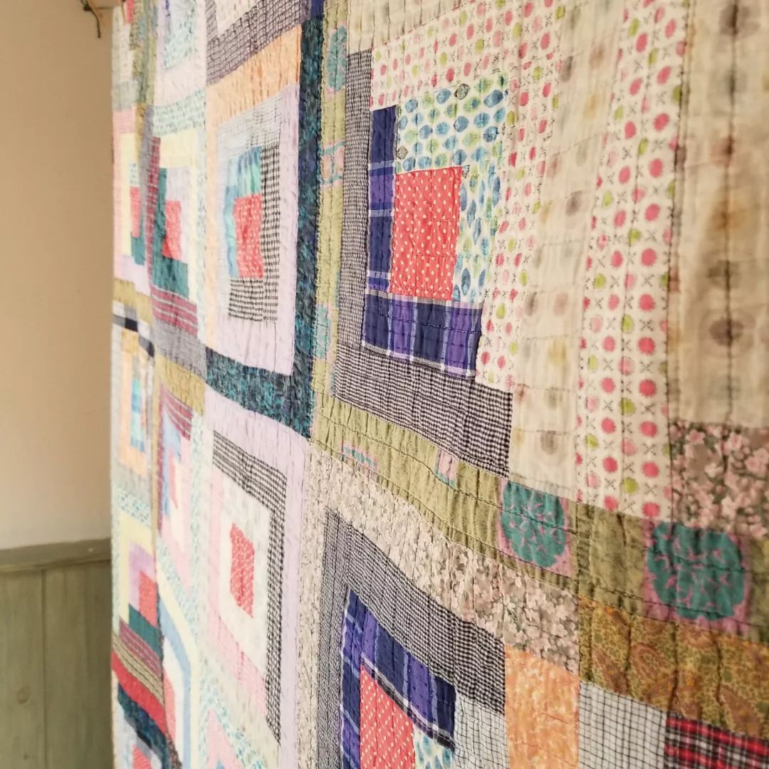 Midcentury Log Cabin Quilt