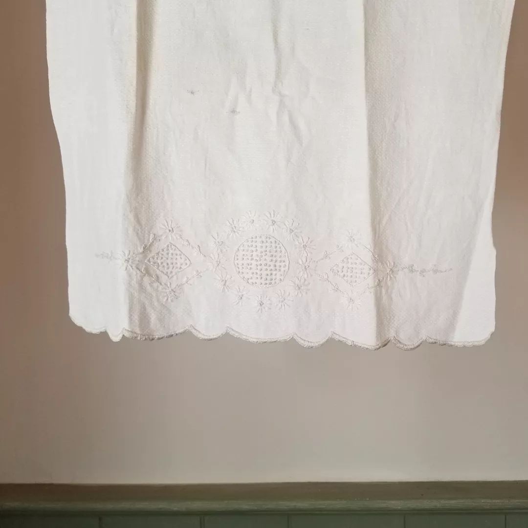 Embroidered Linen Cloth