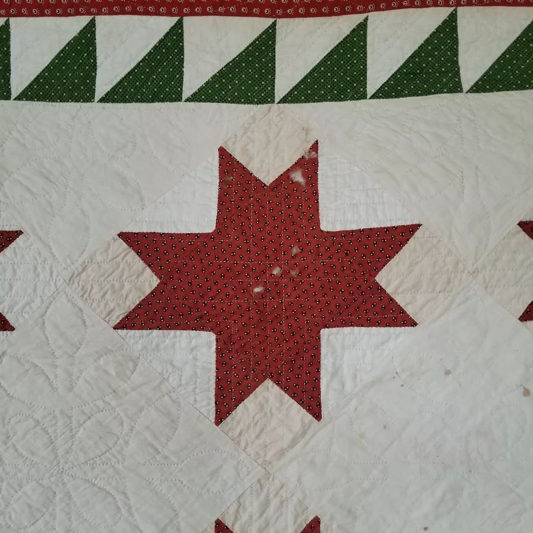 Calico and Cream Star Quilt