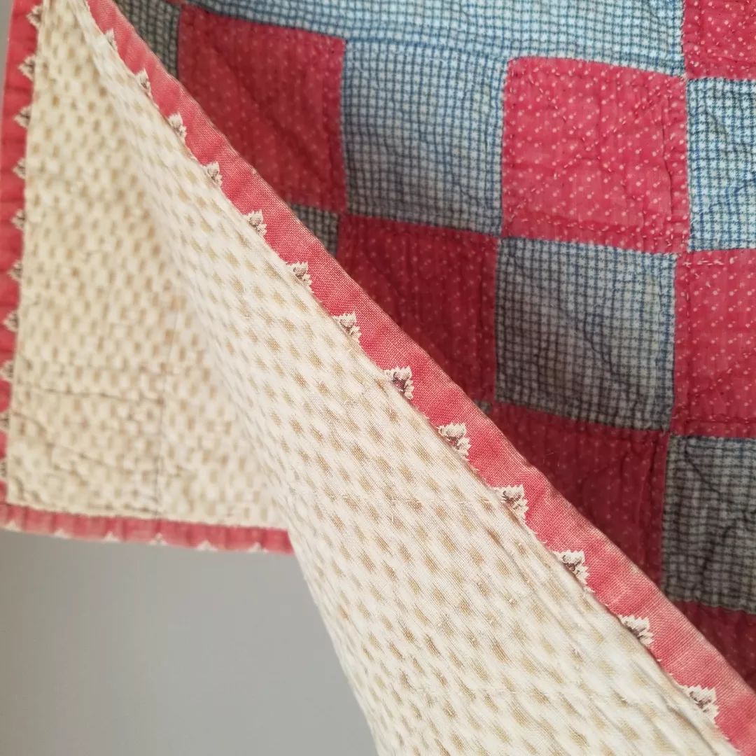 Lancaster Blue Chain Quilt