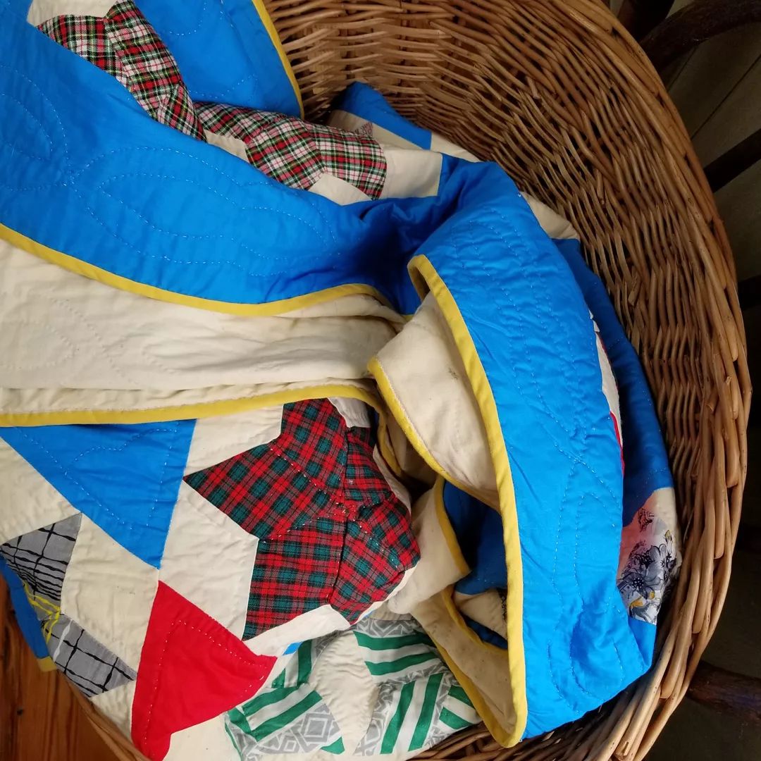 Asterism, Summer Triangle Quilt