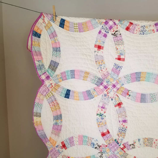 Purple Bound Wedding Rings Quilt