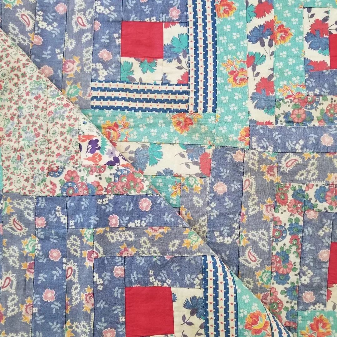 Floral Log Cabin