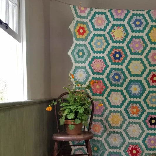 Green Grandmother's Garden Quilt