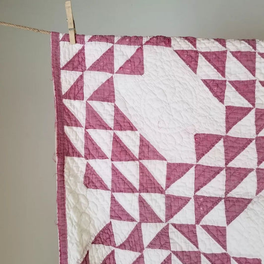 Burgundy Ocean Waves Quilt