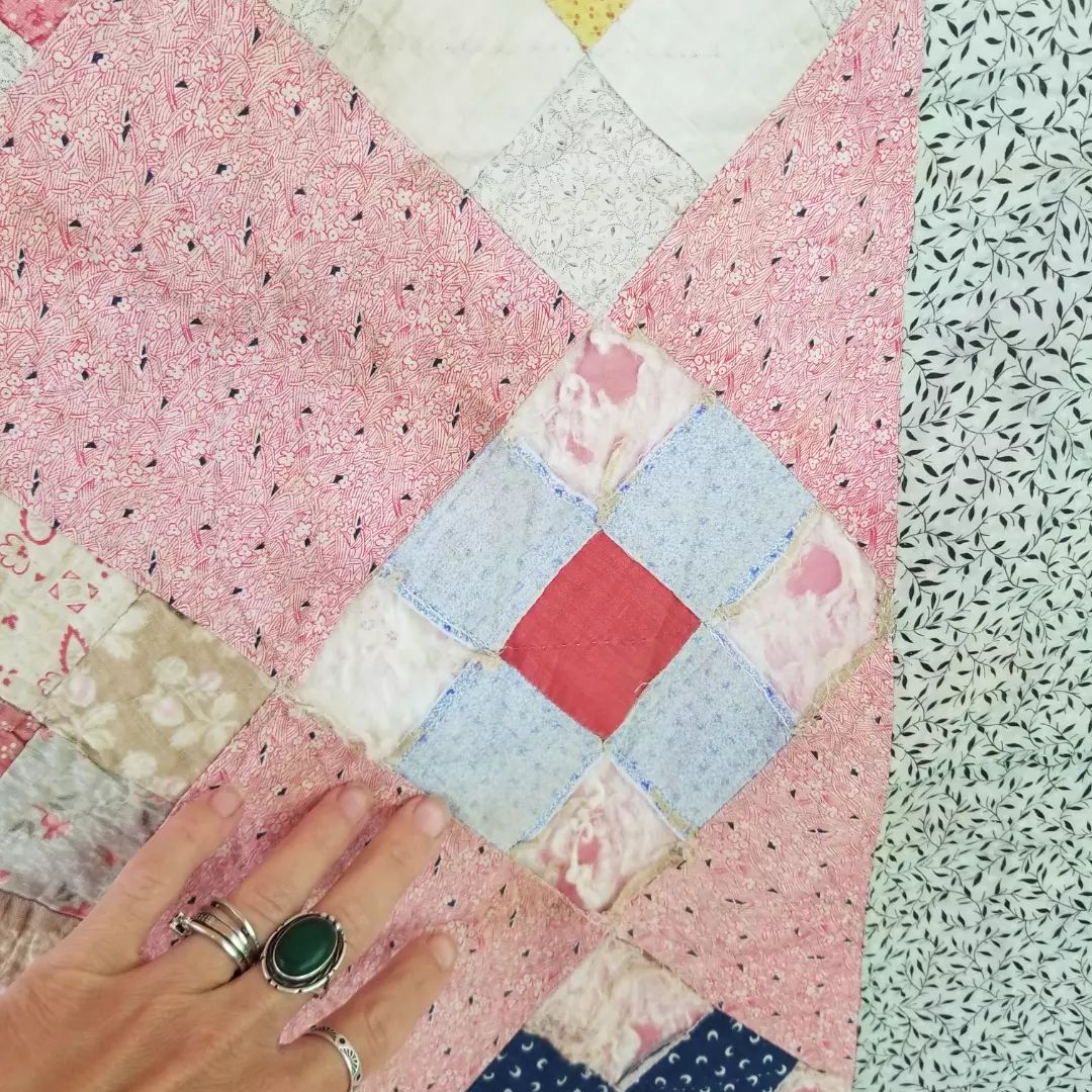 9 Patch Pink Quilt with Floral Back
