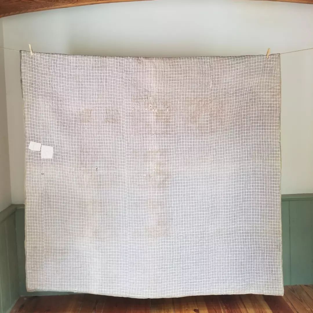 Quilt in a Flour Sack Quilt