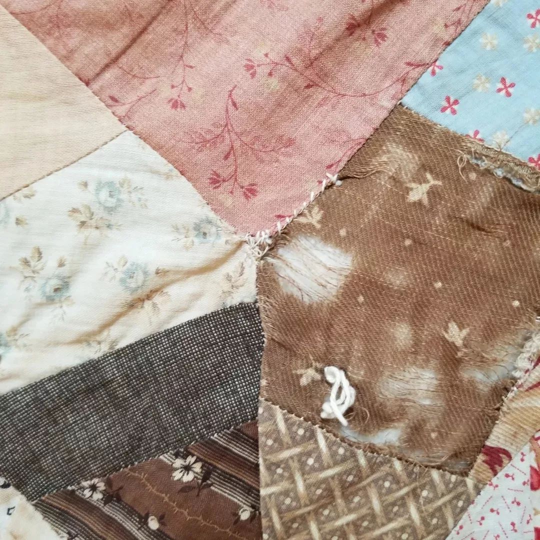 Hand Tied Star Quilt 4
