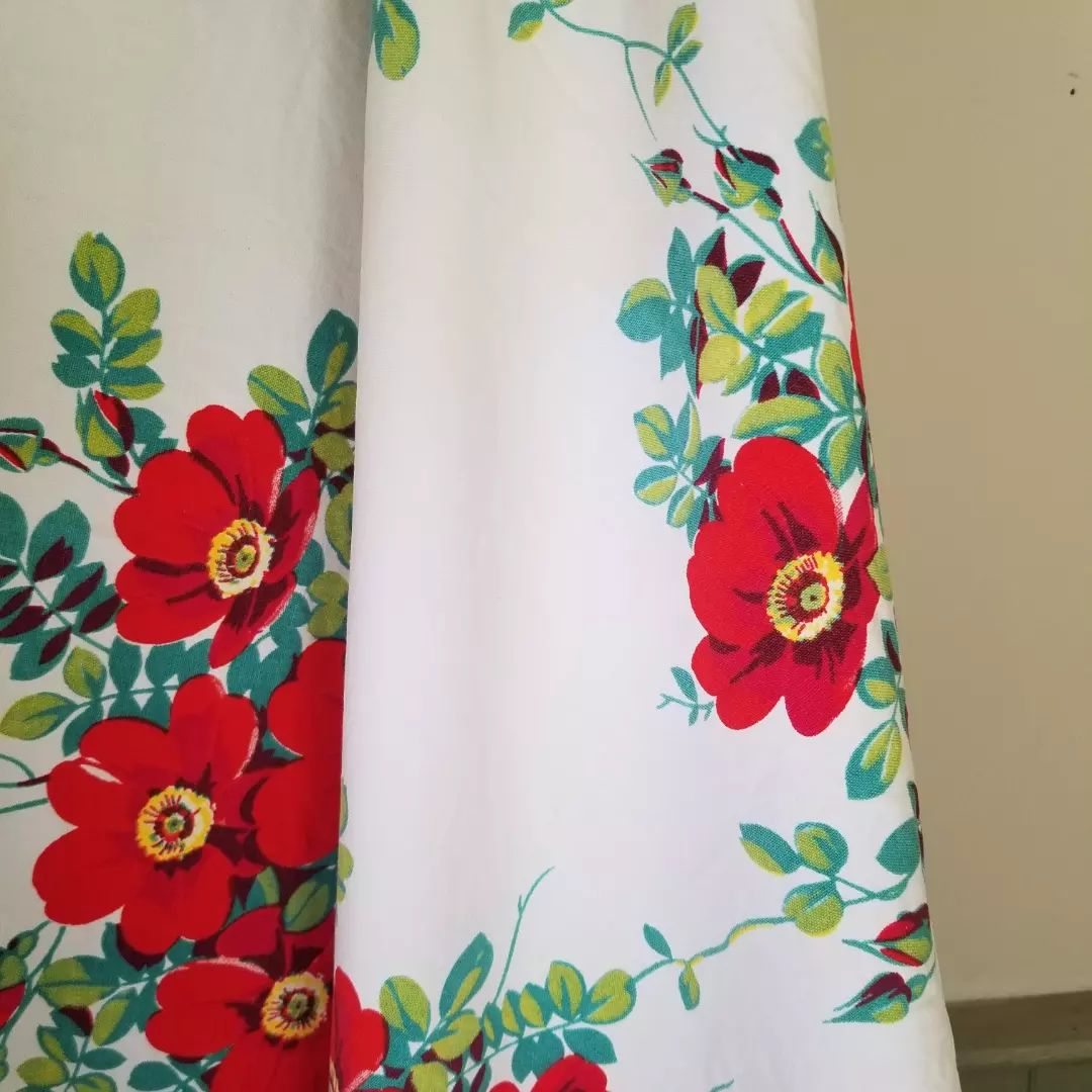 Red, Floral, Cotton Tablecloth
