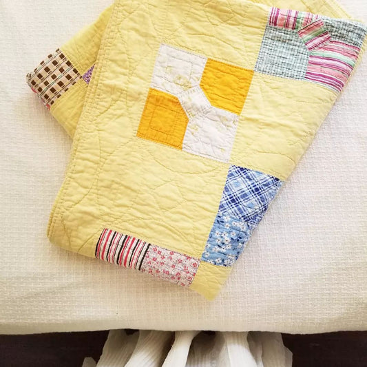 Sunny Yellow, Bowtie Quilt