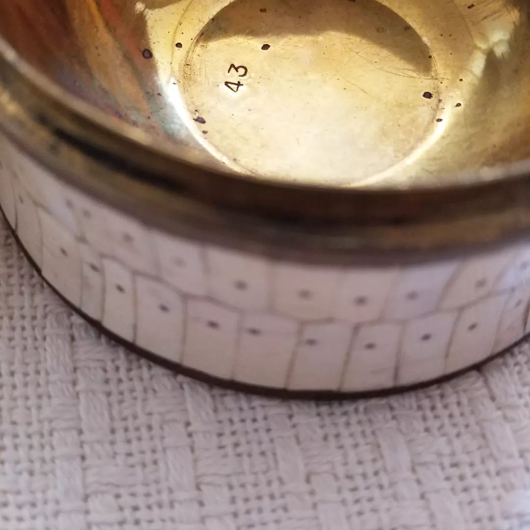 Ivory & Brass Keepsake Box Memento