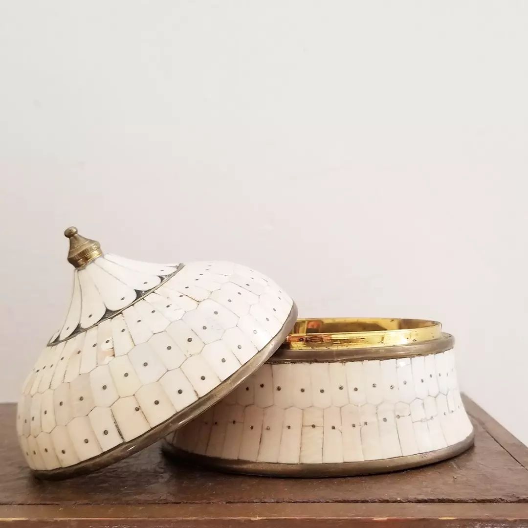Ivory & Brass Keepsake Box Memento