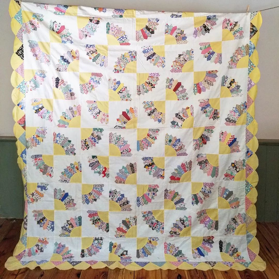 Dresden Plate Quilt TOP