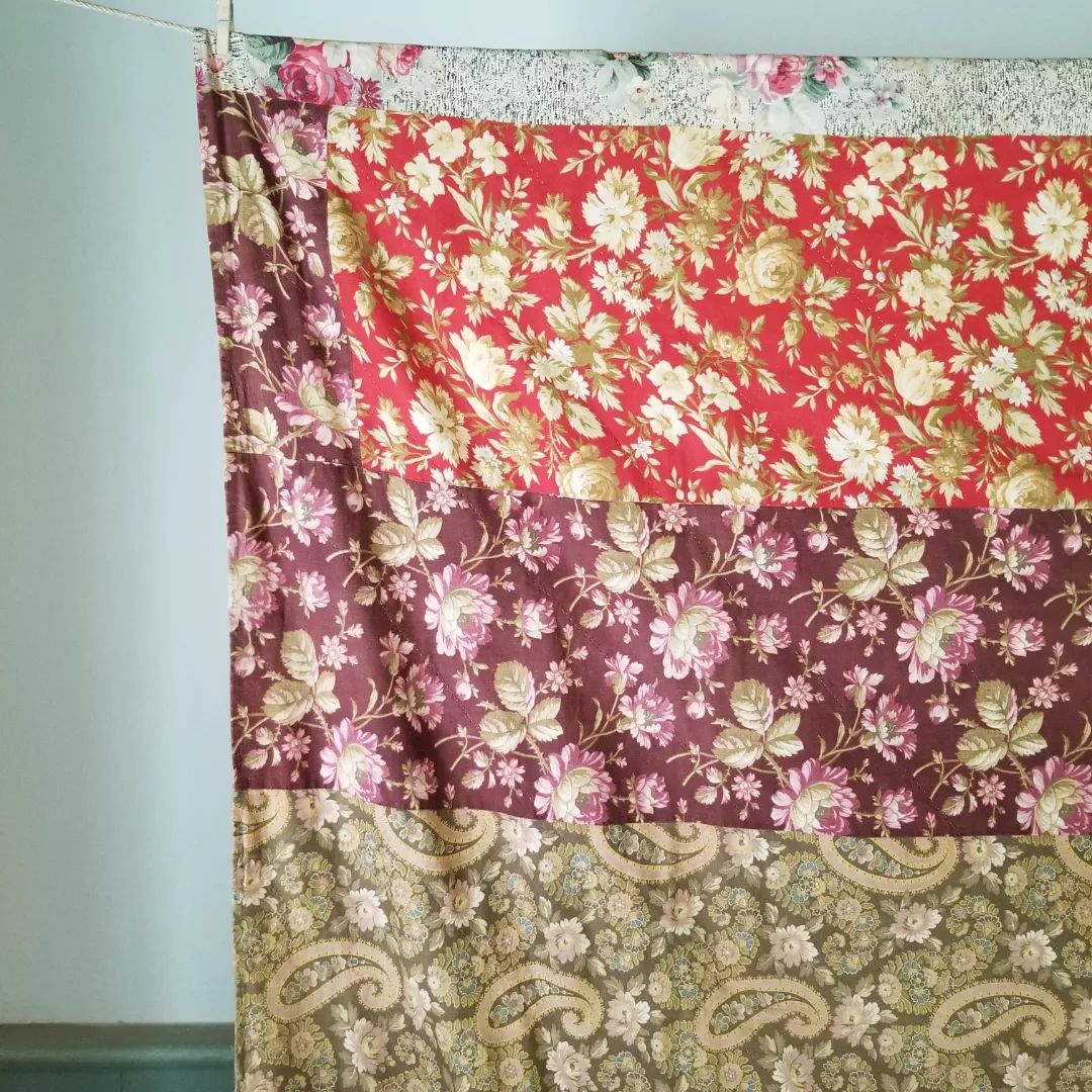 Green and Red Calico Basket Quilt