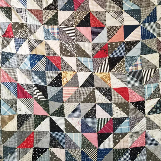 Half Triangle Sugar Sack Quilt