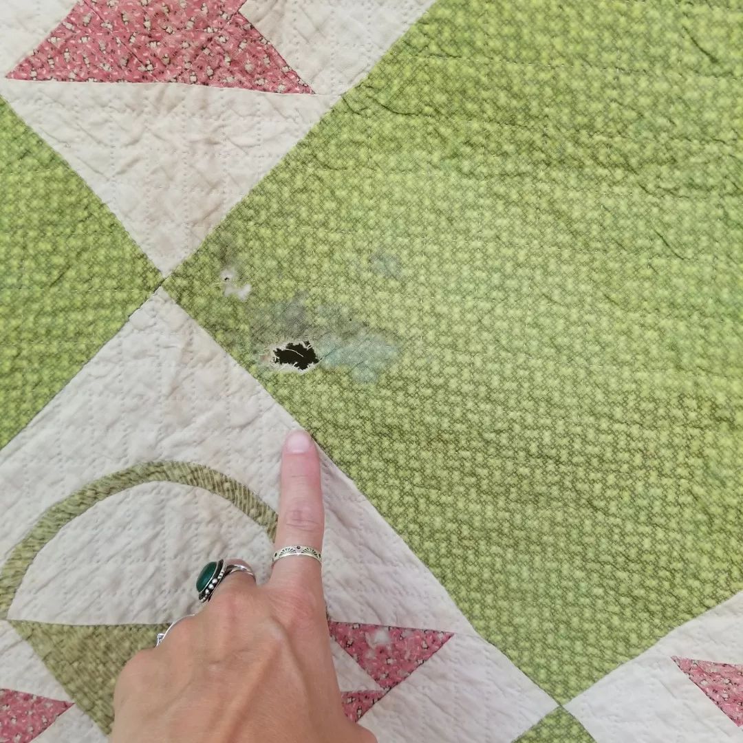 Green and Pink Basket Quilt
