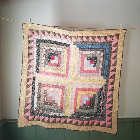Log Cabin Crib Quilt