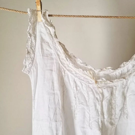 Agnes Antique Night Dress