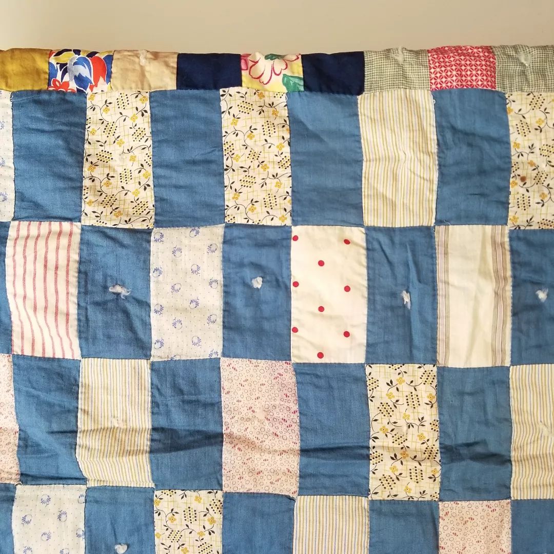Brick Hand Tied Quilt