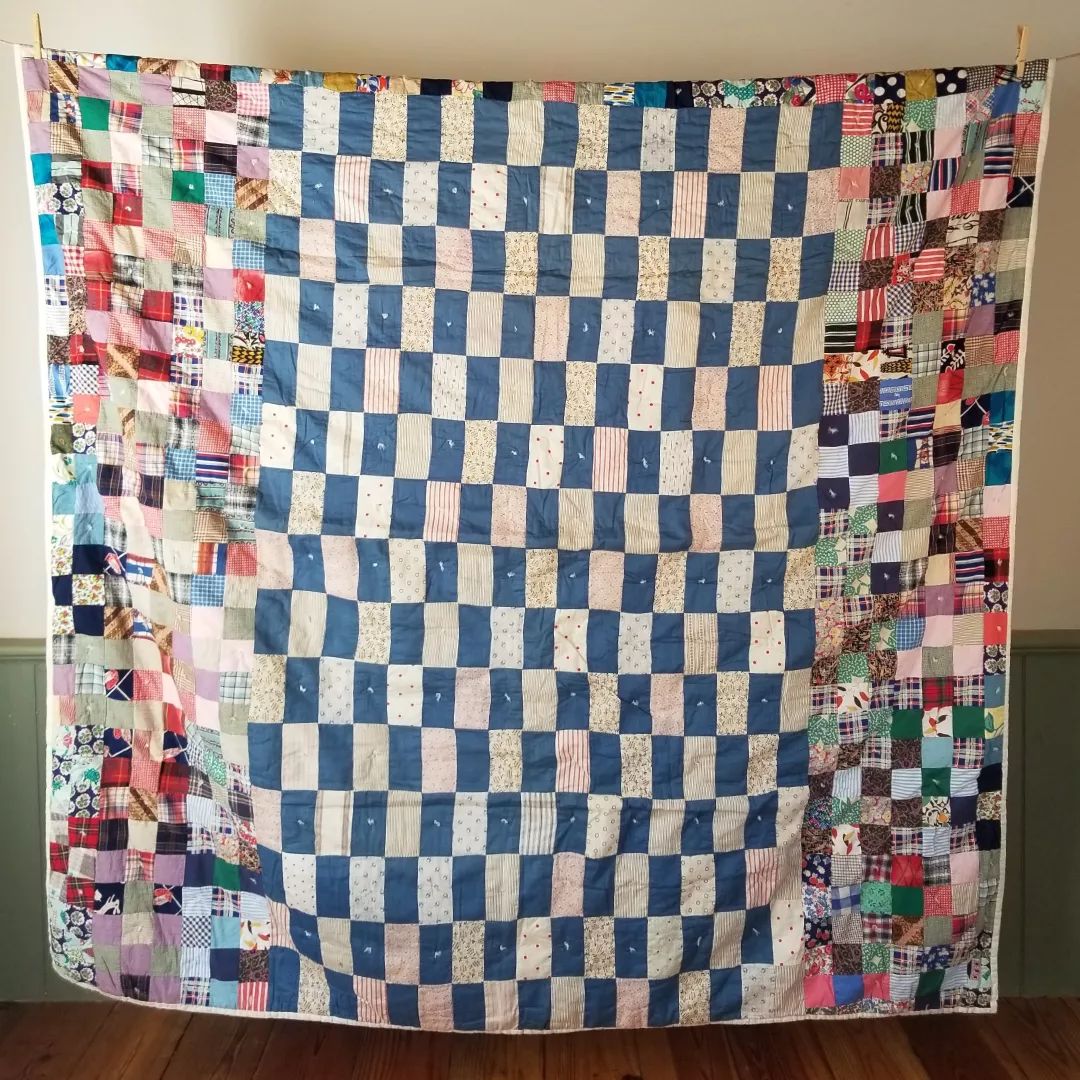 Brick Hand Tied Quilt