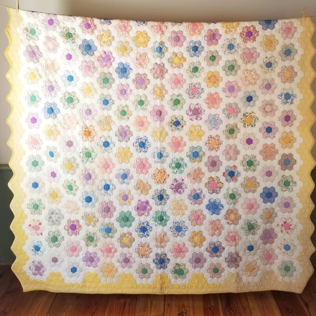 Collector's Garden Path Quilt
