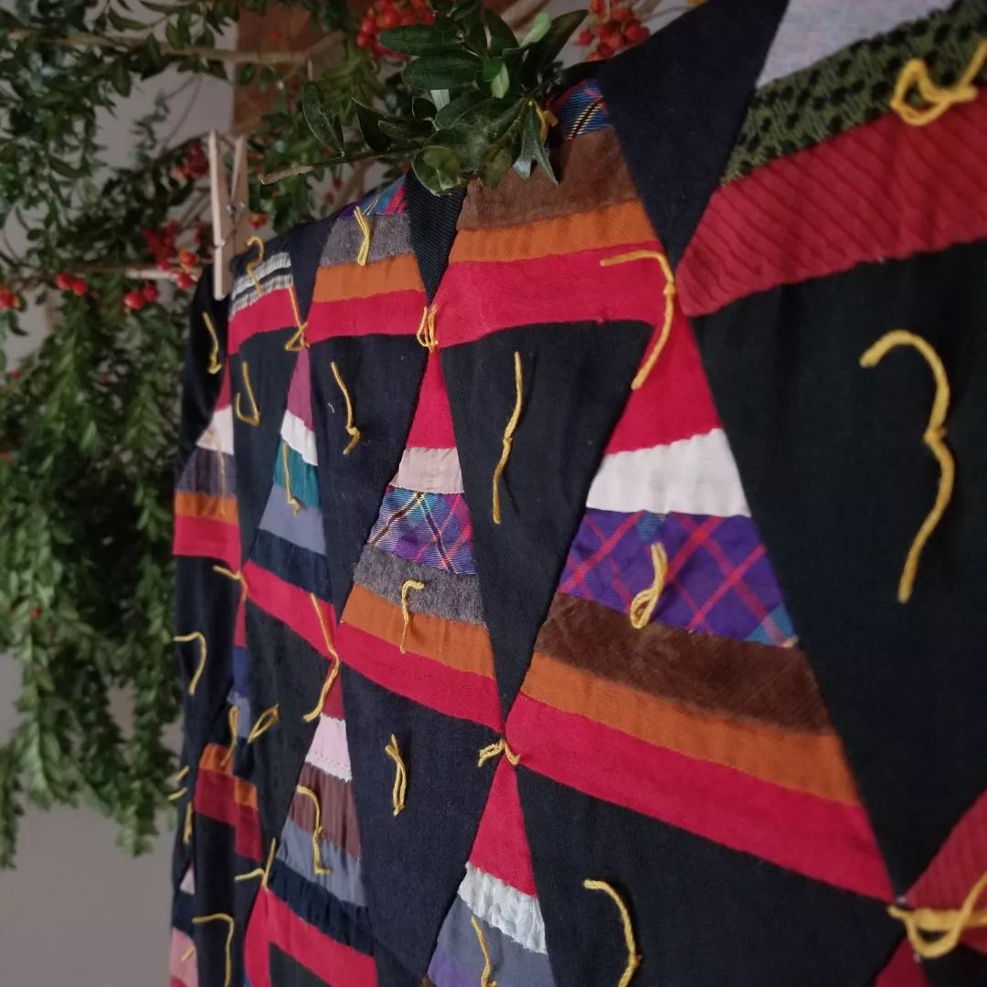 Hand Tied Triangle Quilt
