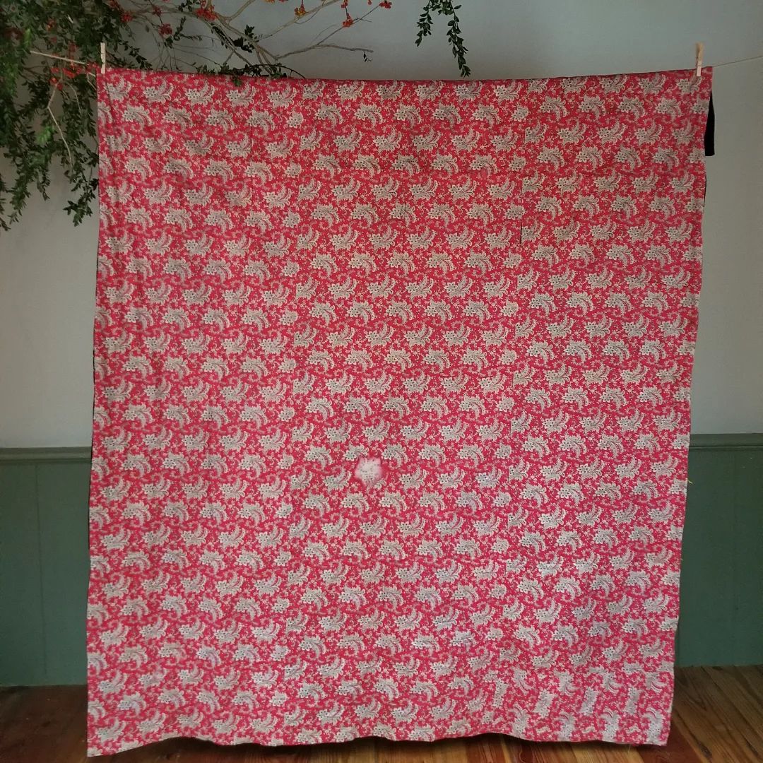 Hand Tied Triangle Quilt