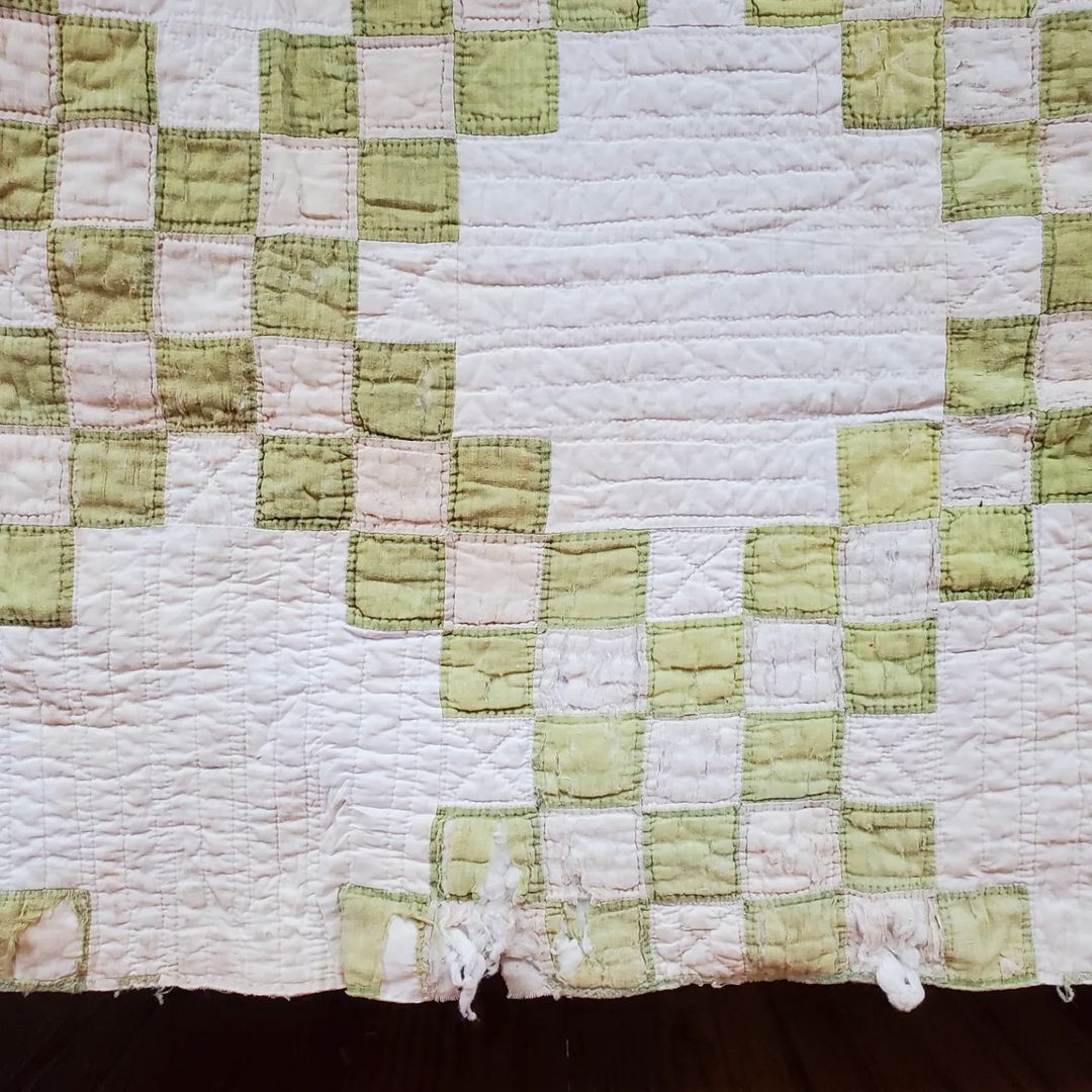 Green and Cream Irish Chain Quilt