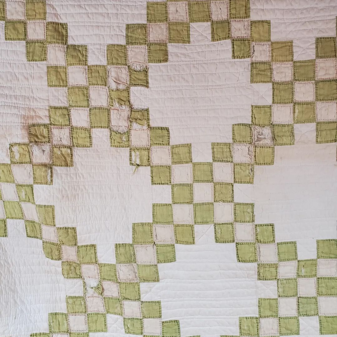Green and Cream Irish Chain Quilt