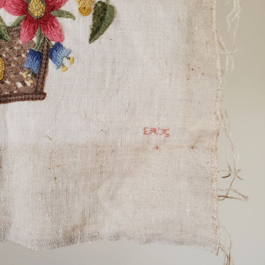 Wool & Linen Embroidery