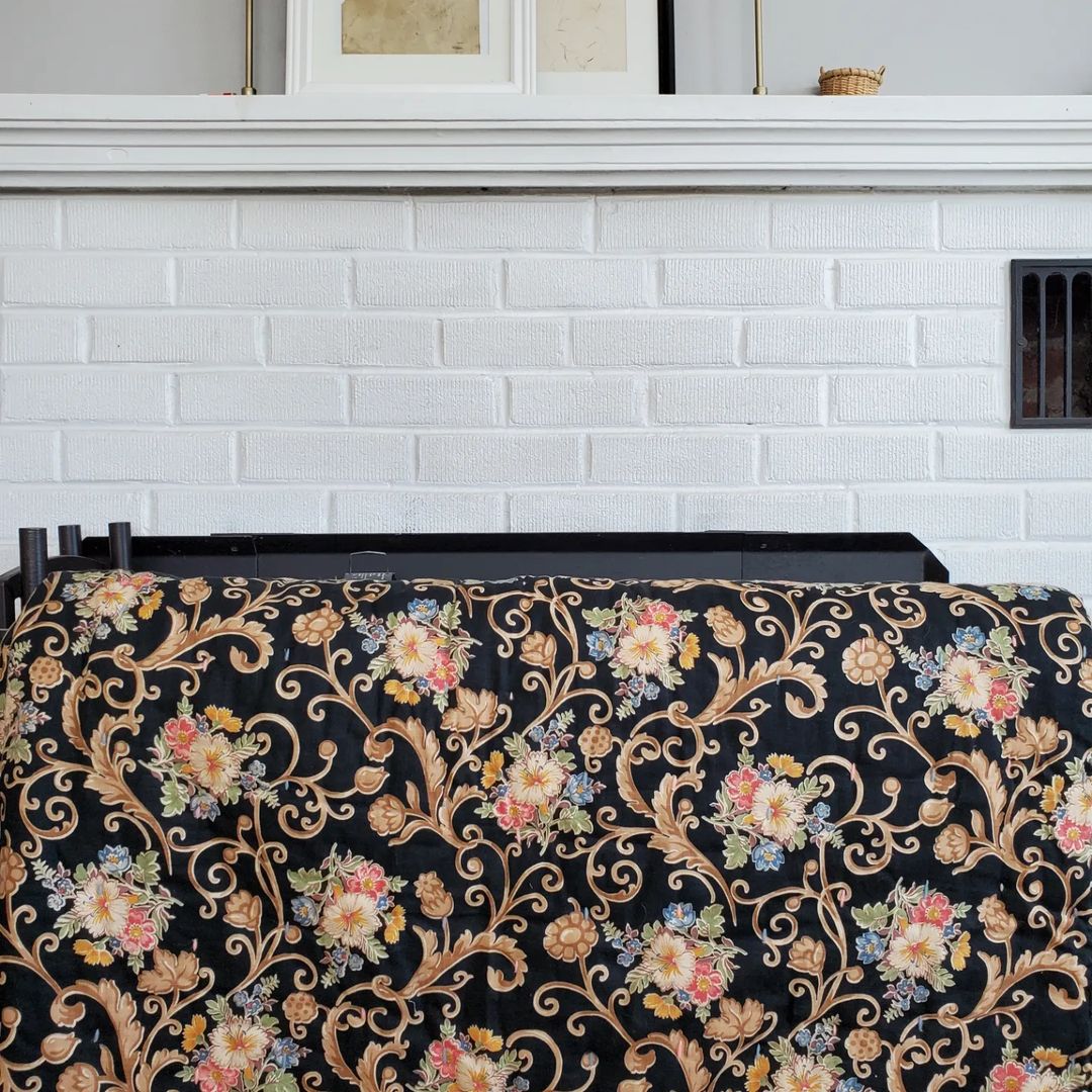 Vintage Black Comforter