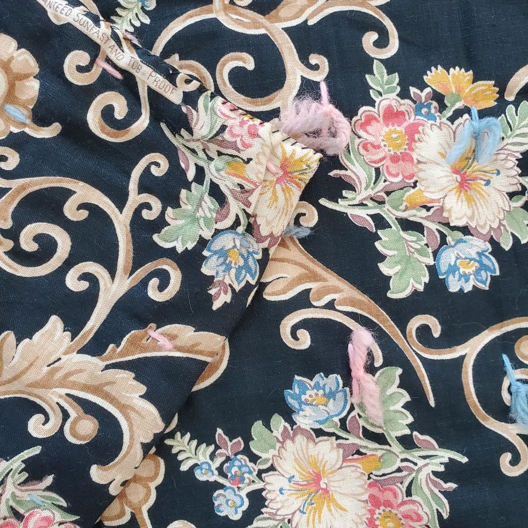 Vintage Black Comforter