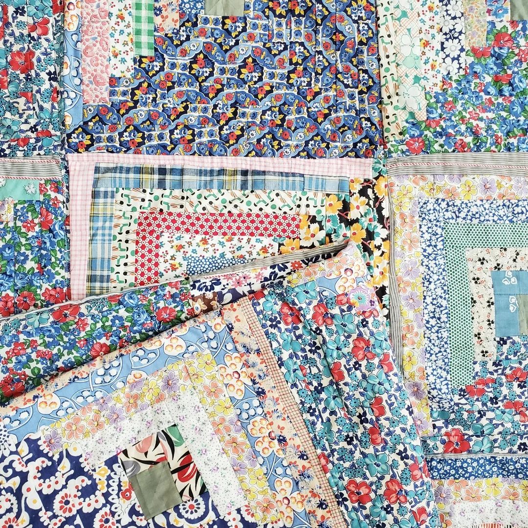 Floral Log Cabin Quilt