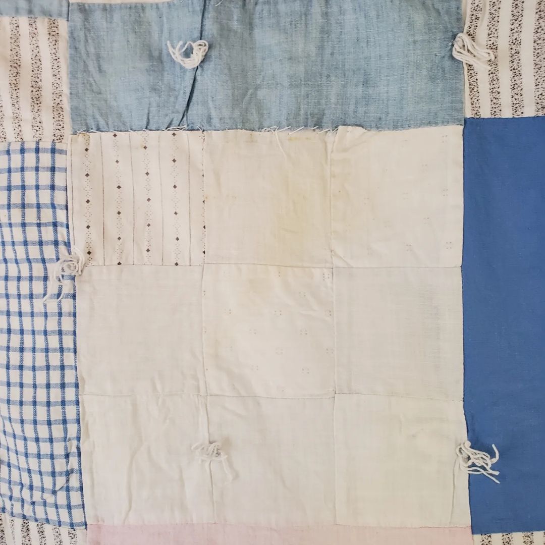 Hand Tied 9 Patch Quilt