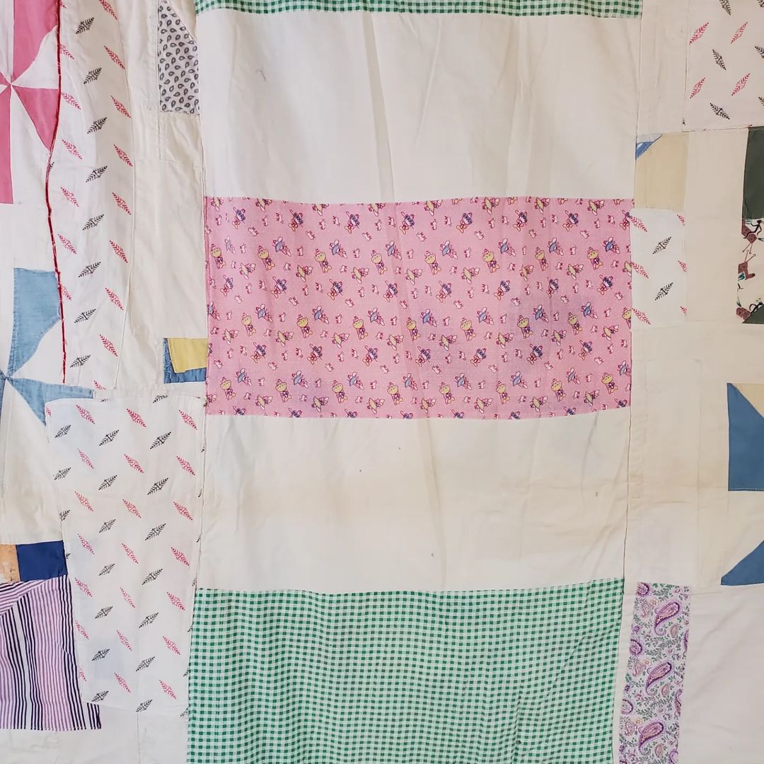 Pinwheel Sugar Sack Quilt