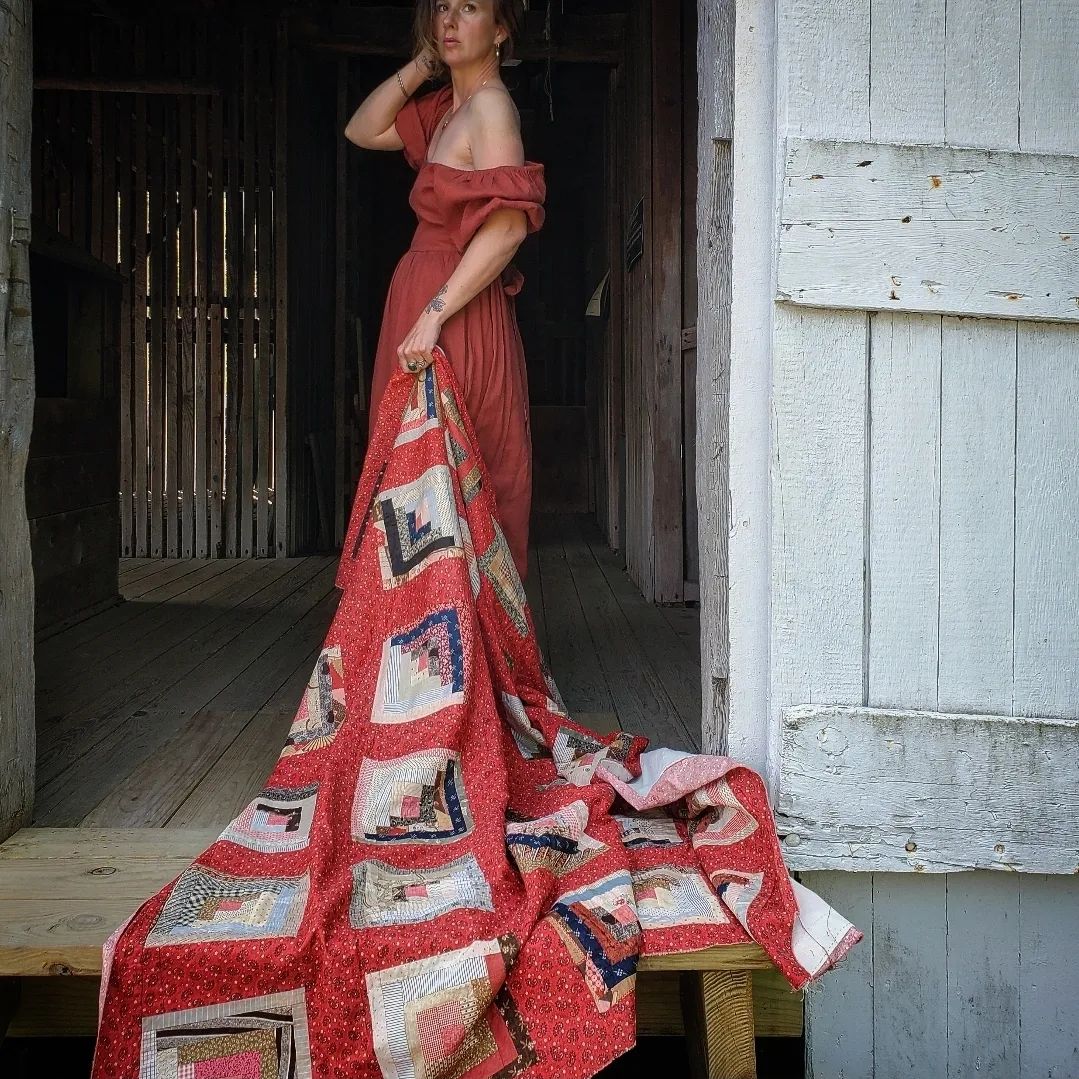 Paisley Log Cabin Quilt