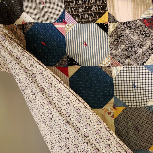 Snowball Hand Tied Quilt