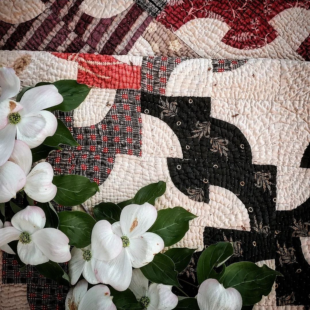 Drunkards Path Quilt