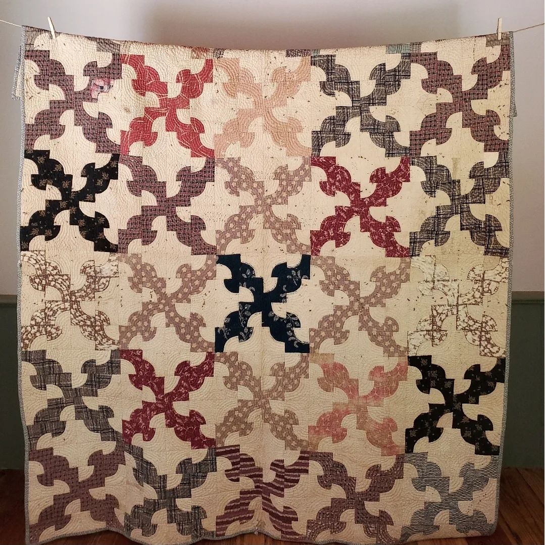 Drunkards Path Quilt