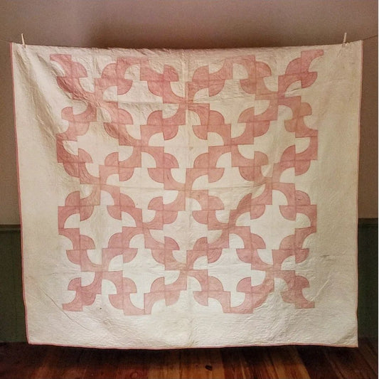 Pink Drunkards Path Quilt