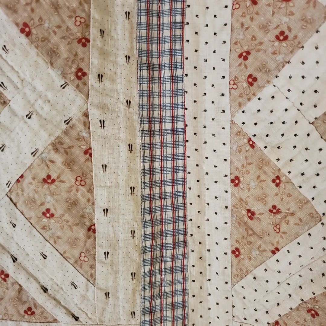 Pale Lattice Quilt