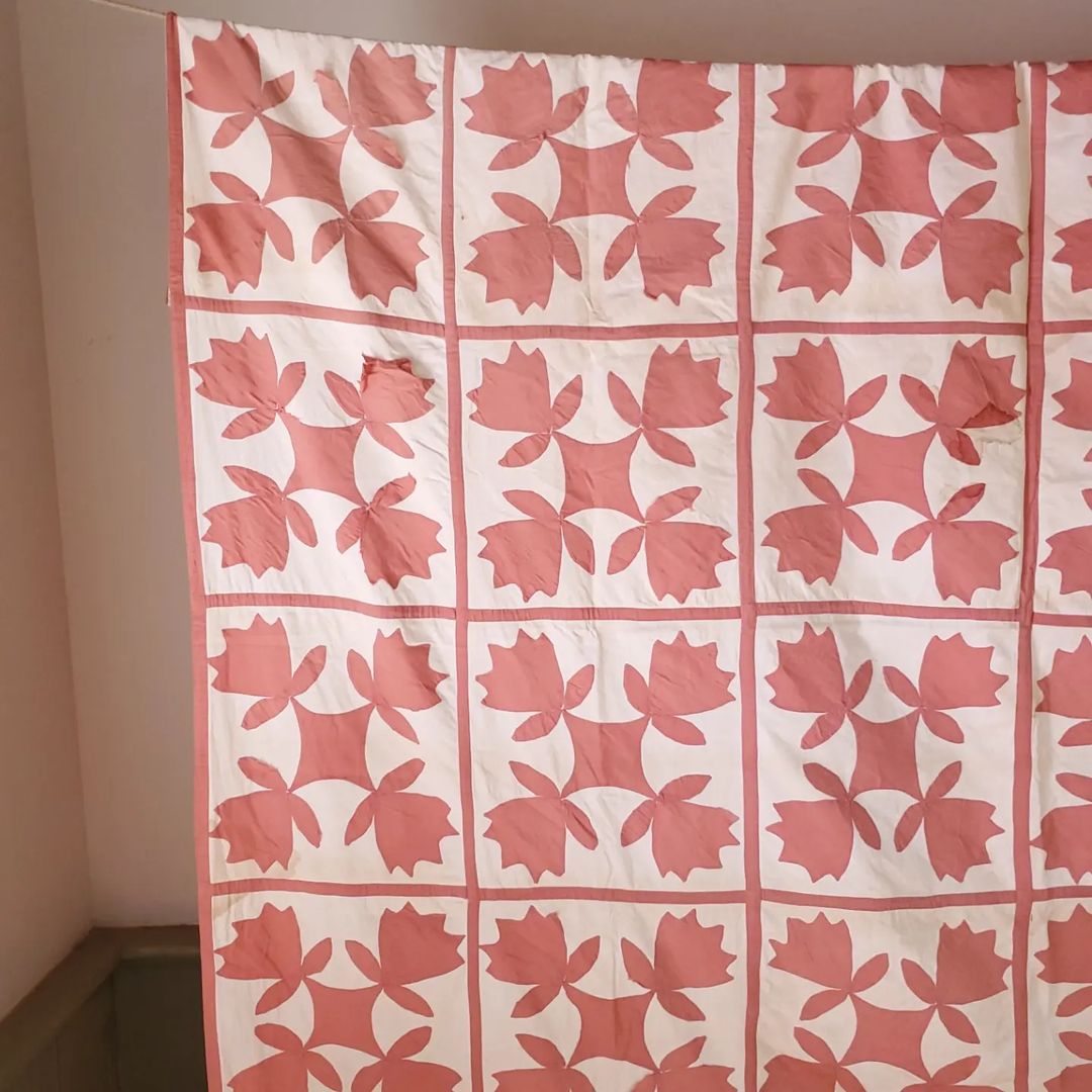 Applique Coverlet